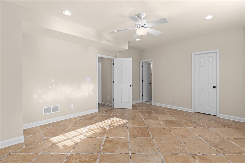 4656 Ivygate Circle, Atlanta, Georgia image 28