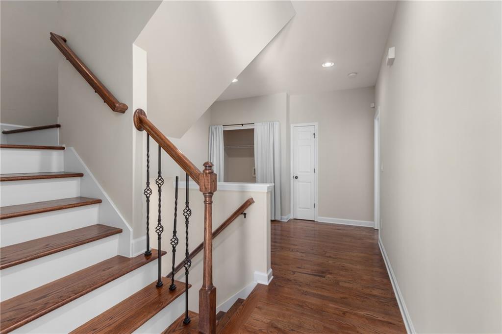 4656 Ivygate Circle, Atlanta, Georgia image 16