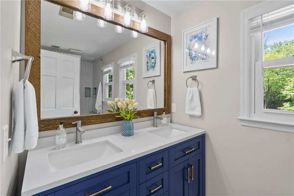 4842 Mcpherson Drive, Roswell, Georgia image 31