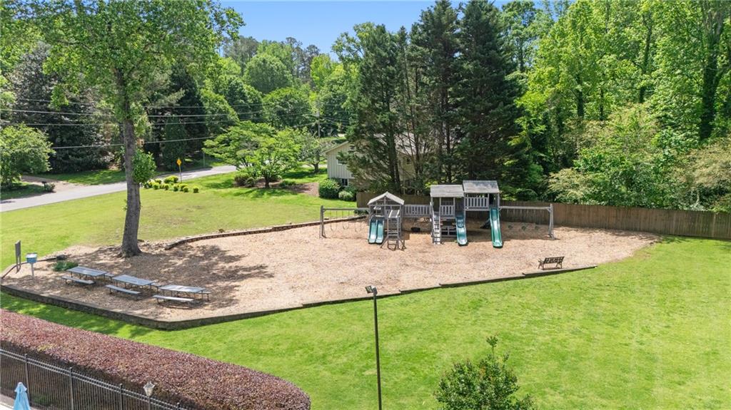 4842 Mcpherson Drive, Roswell, Georgia image 46