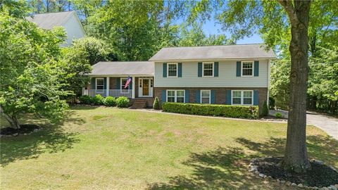 4842 Mcpherson Drive NE Roswell GA 30075
