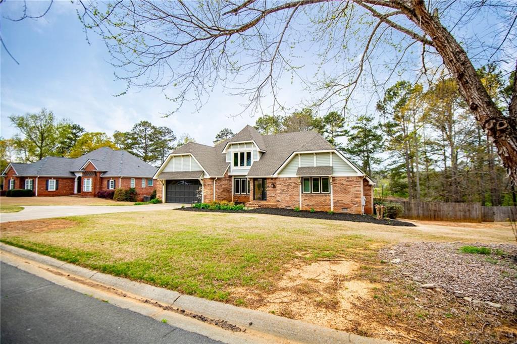 39 Club View Drive SE