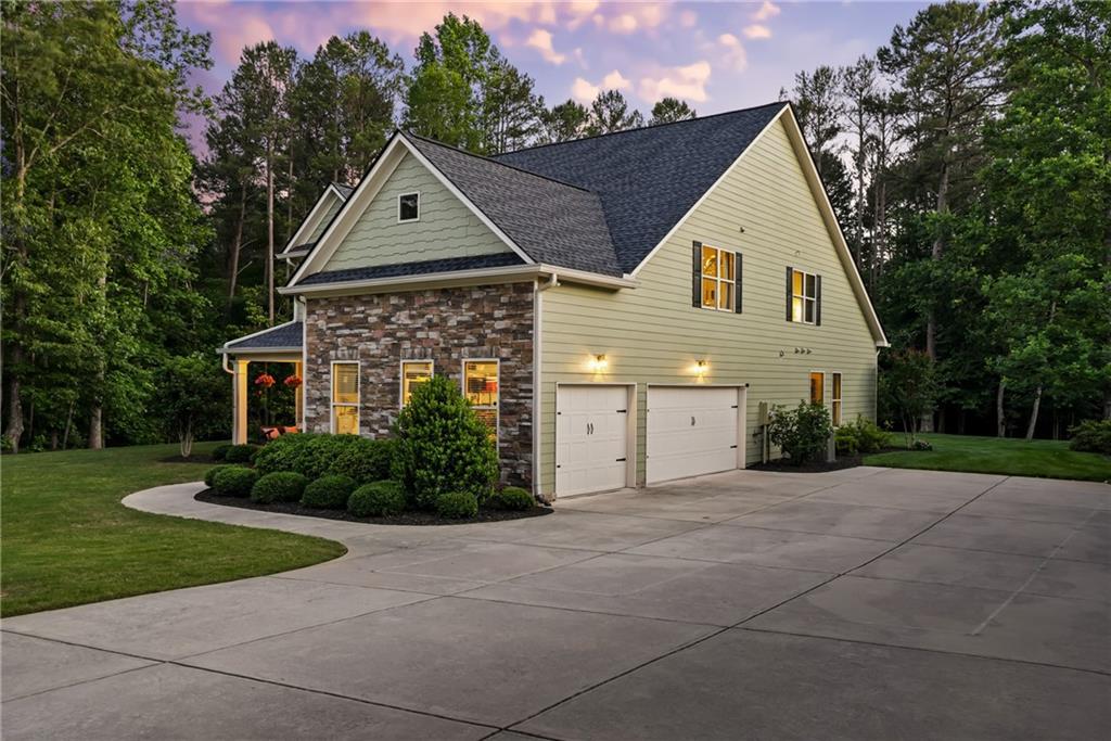 372 Abbington Way, Clarkesville, Georgia image 3