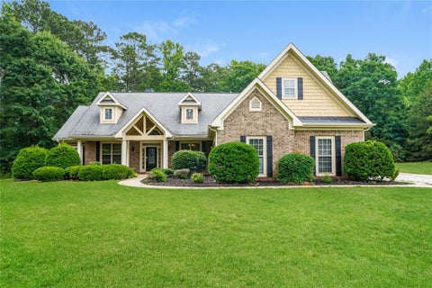 Homes For Sale - 256 Suffolk Way<br/> Mcdonough, GA 30252