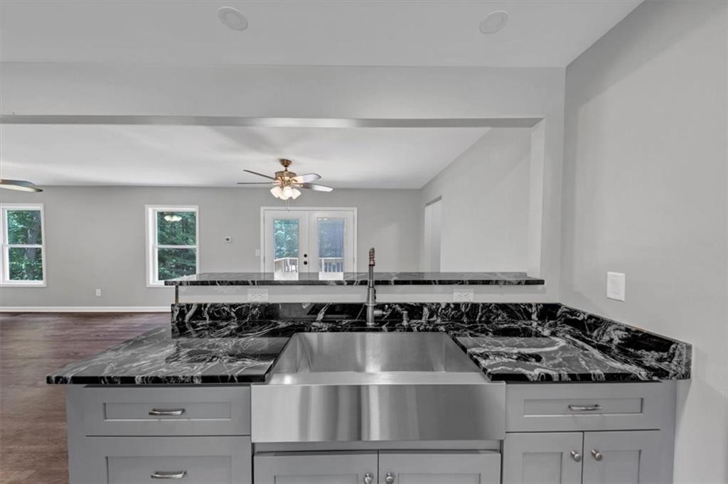 212 Lake Forest Drive, Acworth, Georgia image 21