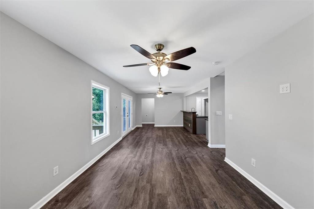 212 Lake Forest Drive, Acworth, Georgia image 15