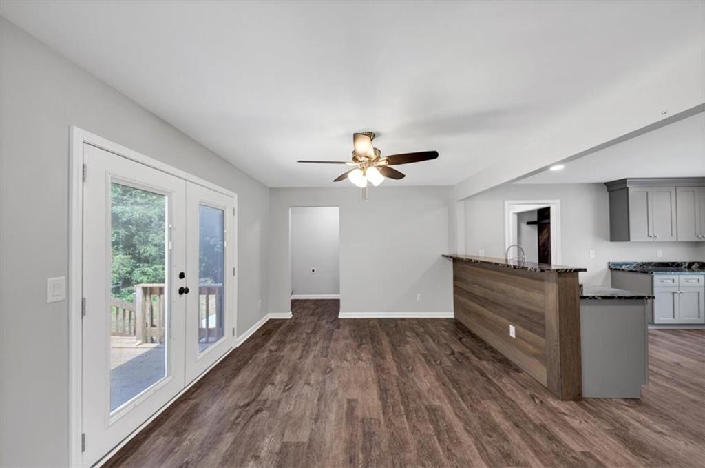 212 Lake Forest Drive, Acworth, Georgia image 16