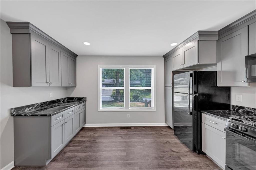 212 Lake Forest Drive, Acworth, Georgia image 24
