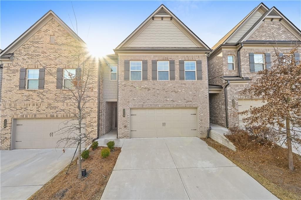 Photo of 3229 Weyhill Way, Buford, GA 30519 (MLS # 7703850)