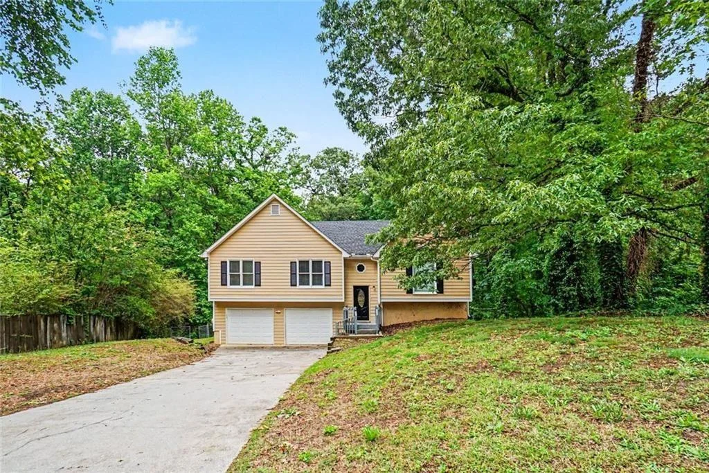 202 Garretts Drive