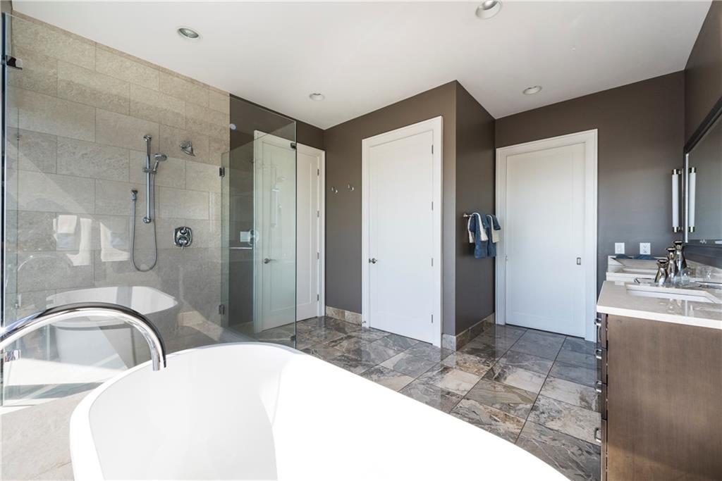 1065 Midtown Loews - Residential
