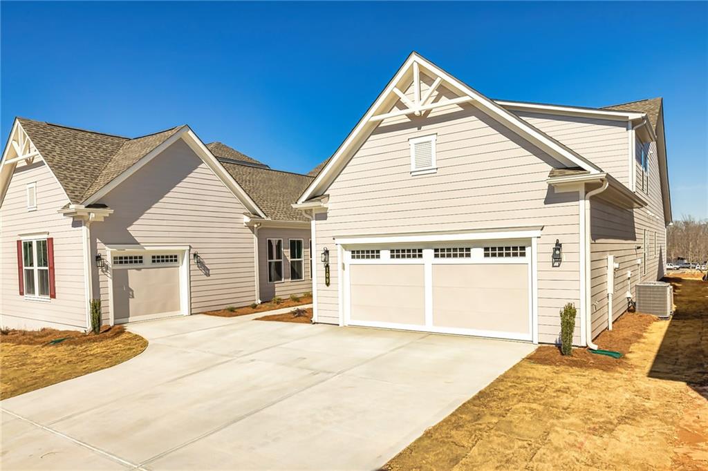 109 Ballyfin Way, Newnan, Georgia image 2