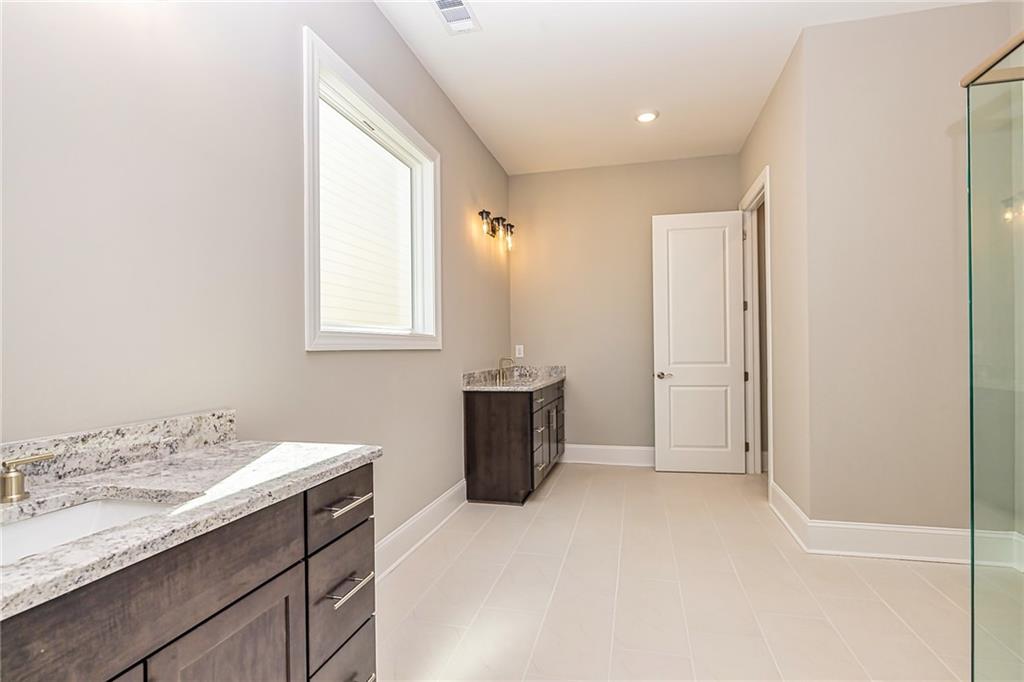 109 Ballyfin Way, Newnan, Georgia image 26