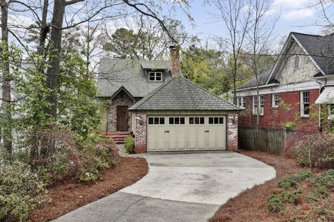Photo of 10 East Drive NE, Atlanta, GA 30305 (MLS # 7745851)