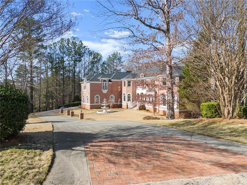 10 Clubb Court