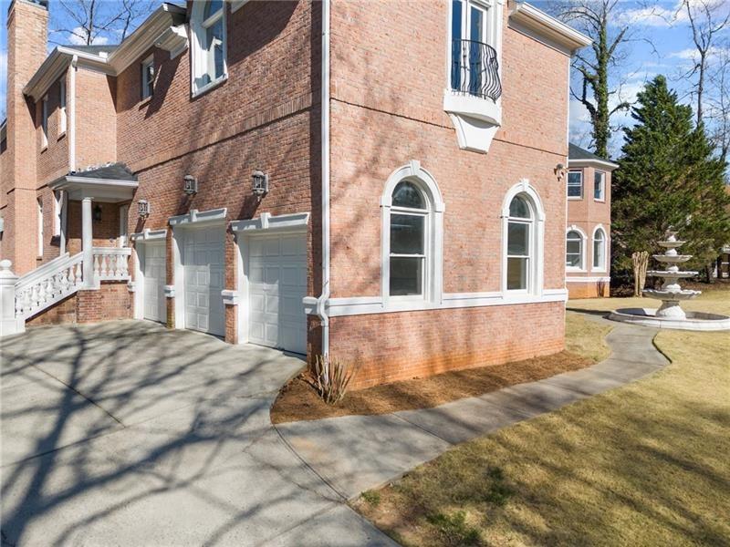 10 Clubb Court