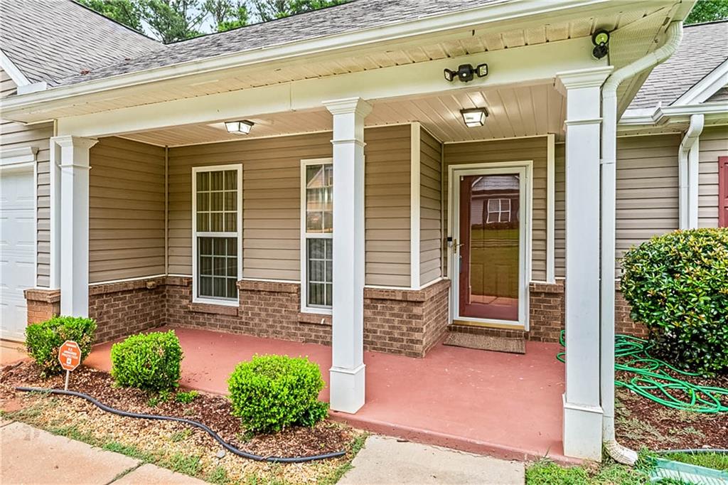 14 Avondale Circle