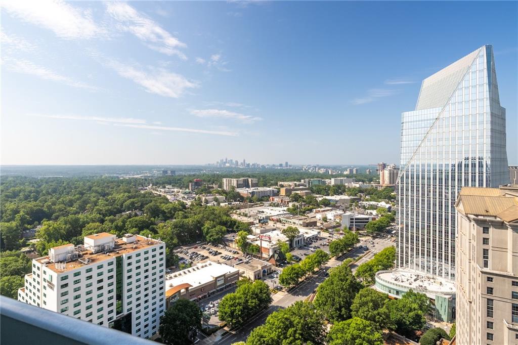 3324 Peachtree Road NE 2706