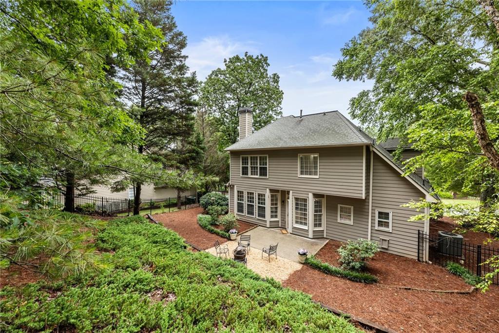 5860 Fairway View Drive, Suwanee, Georgia image 36