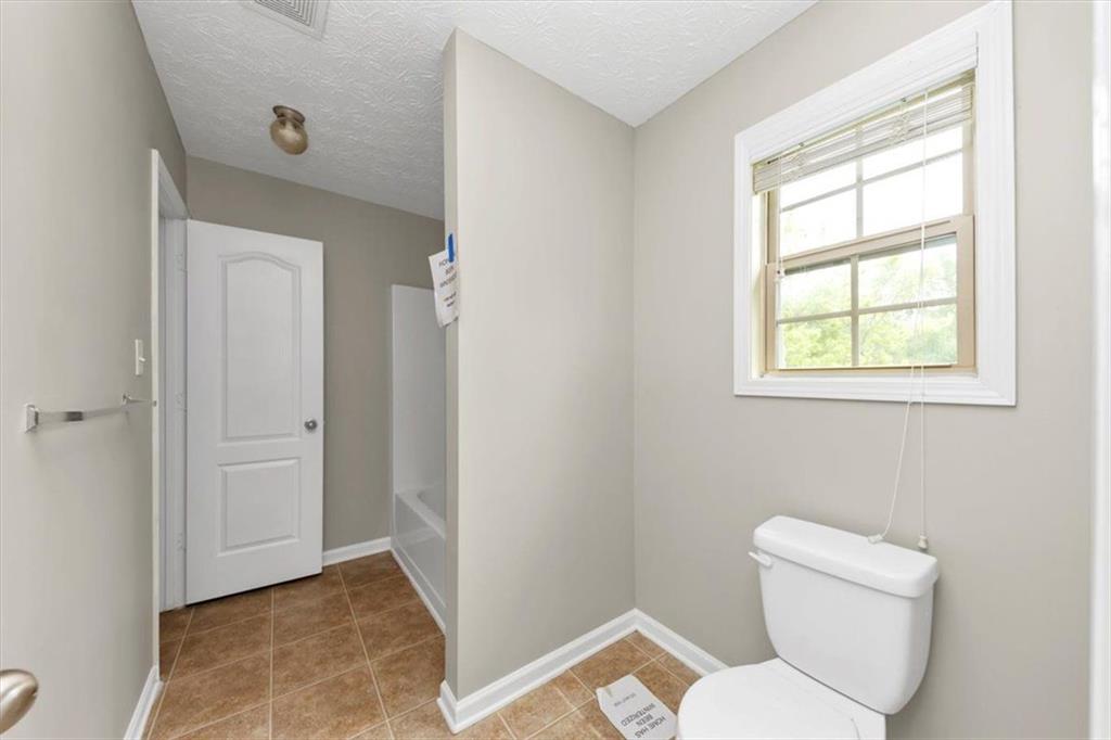 1016 Weatherwood Place, Conyers, Georgia image 28