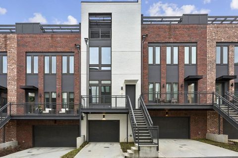 1261 Chelsea Circle NW Atlanta GA 30318