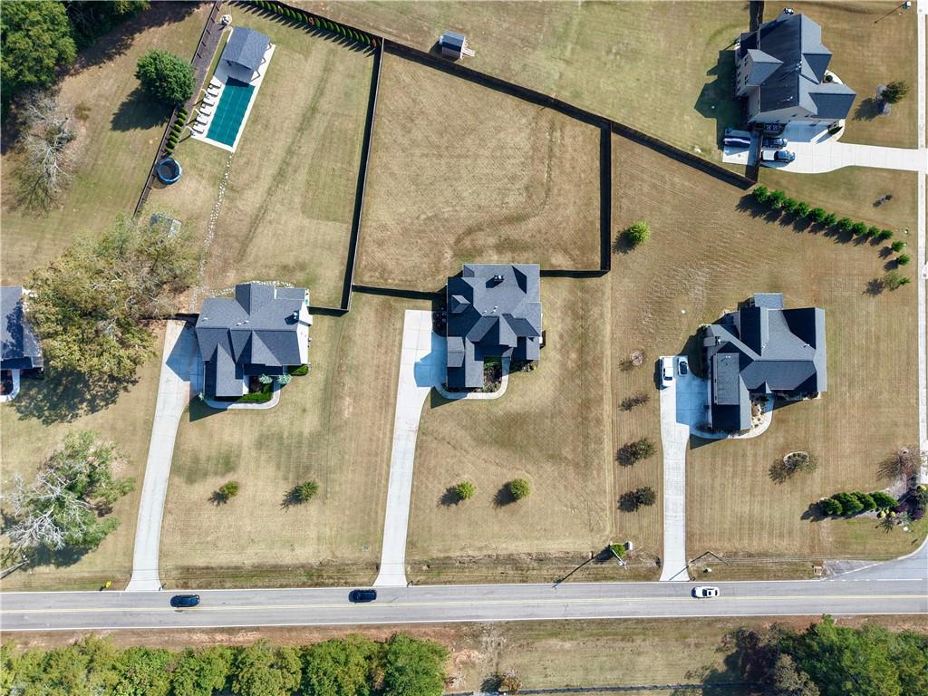 2140 Airline Road