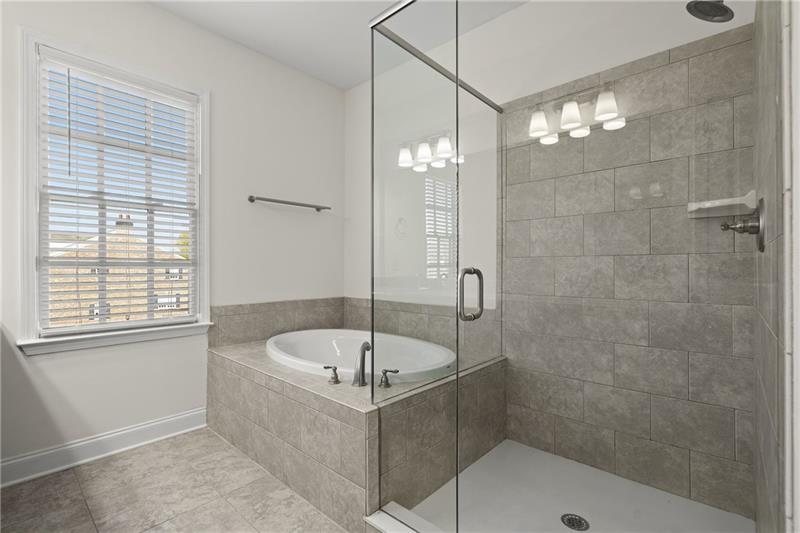 310 Rose Garden Lane, Alpharetta, Georgia image 28