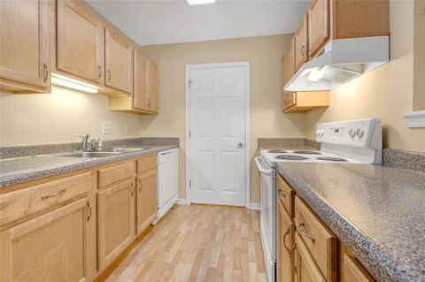 4008 WINGATE Way Atlanta GA 30350