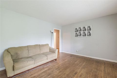 Homes For Rent - 350 Brooks Avenue<br/> Atlanta, GA 30310