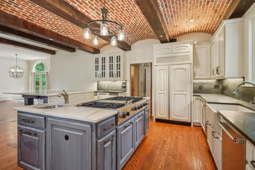 973 Peachtree Battle Avenue, Atlanta, Georgia image 12