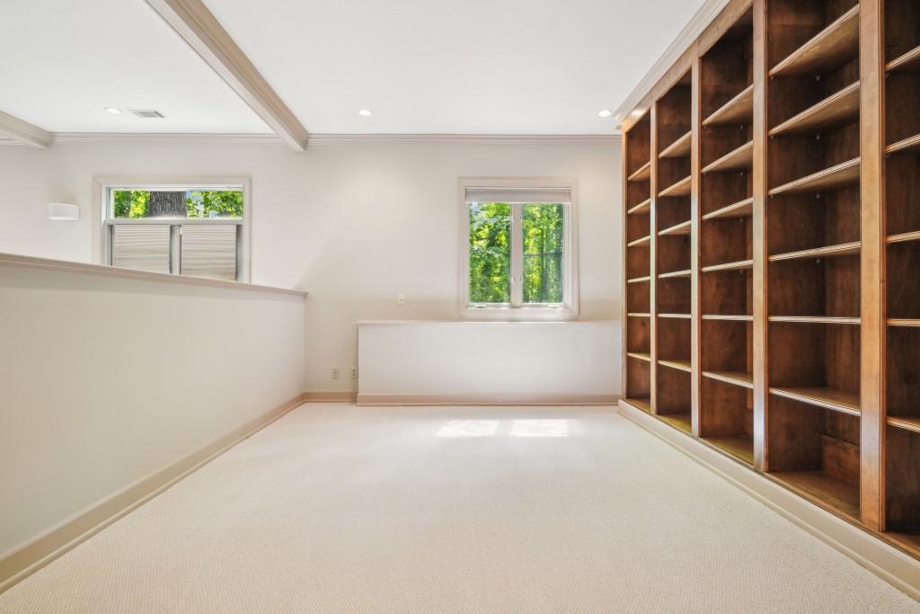 973 Peachtree Battle Avenue, Atlanta, Georgia image 32