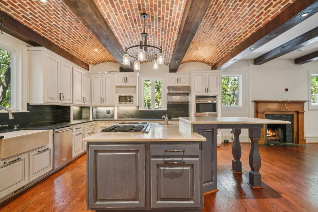 973 Peachtree Battle Avenue, Atlanta, Georgia image 11