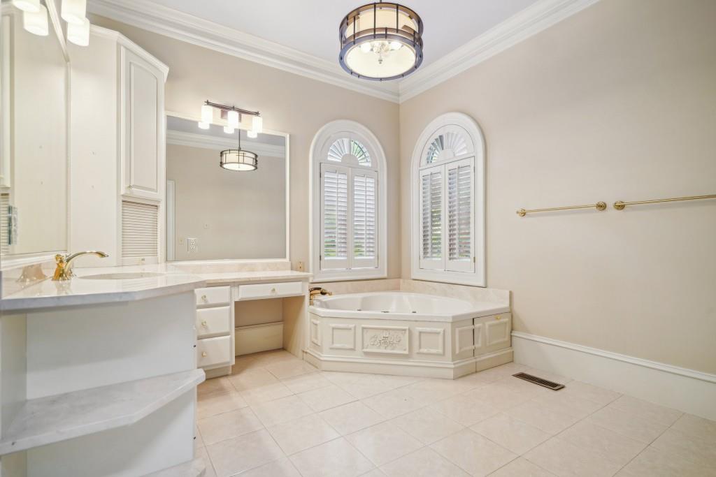 973 Peachtree Battle Avenue, Atlanta, Georgia image 20