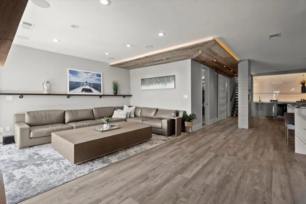 Cumming, Georgia 30041, United States, 2 Bedrooms Bedrooms, ,2 BathroomsBathrooms,Residential,Active,190657