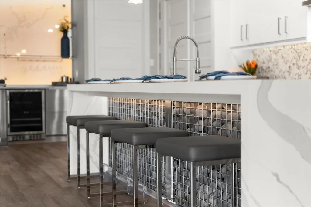 Cumming, Georgia 30041, United States, 2 Bedrooms Bedrooms, ,2 BathroomsBathrooms,Residential,Active,190657