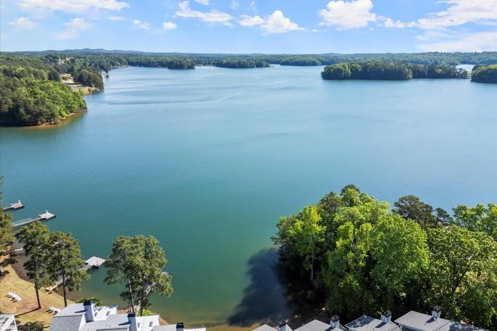 Cumming, Georgia 30041, United States, 2 Bedrooms Bedrooms, ,2 BathroomsBathrooms,Residential,Active,190657