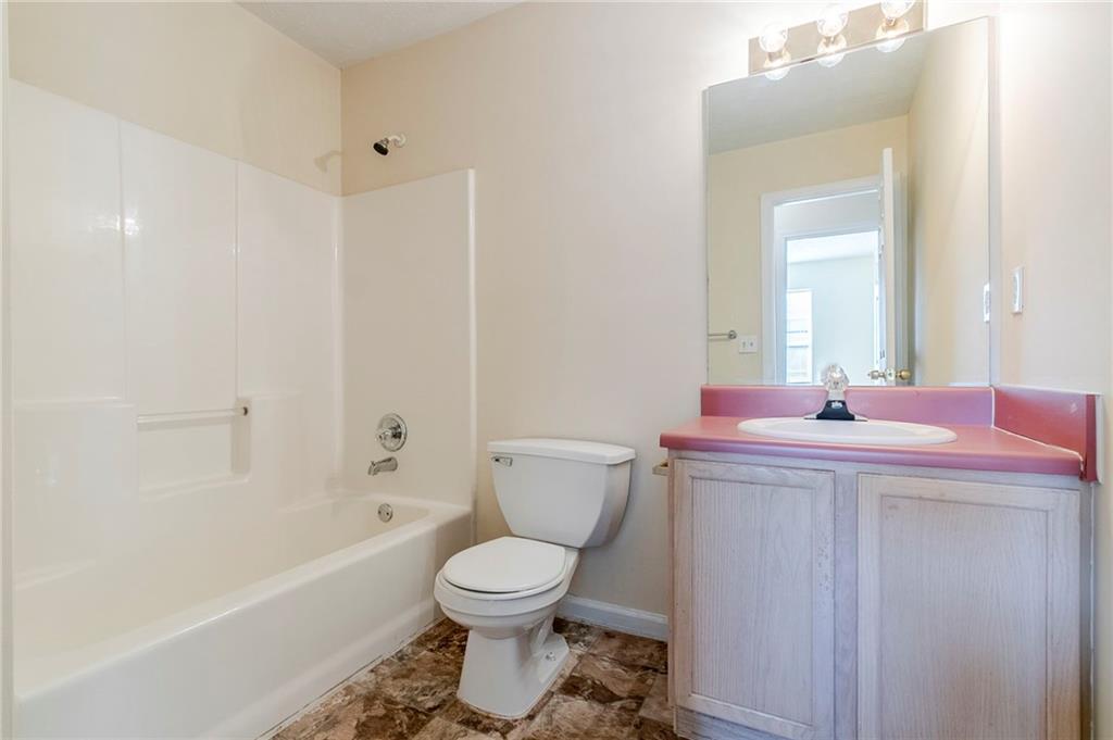 6138 Raleigh Oaks Court, Lithonia, Georgia image 35