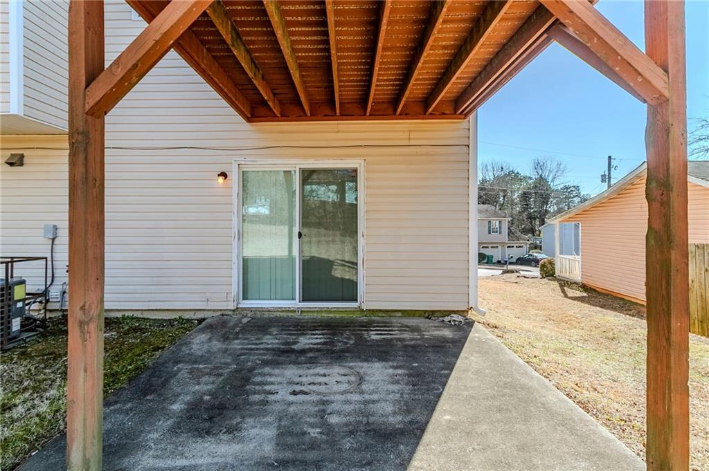 6138 Raleigh Oaks Court, Lithonia, Georgia image 39