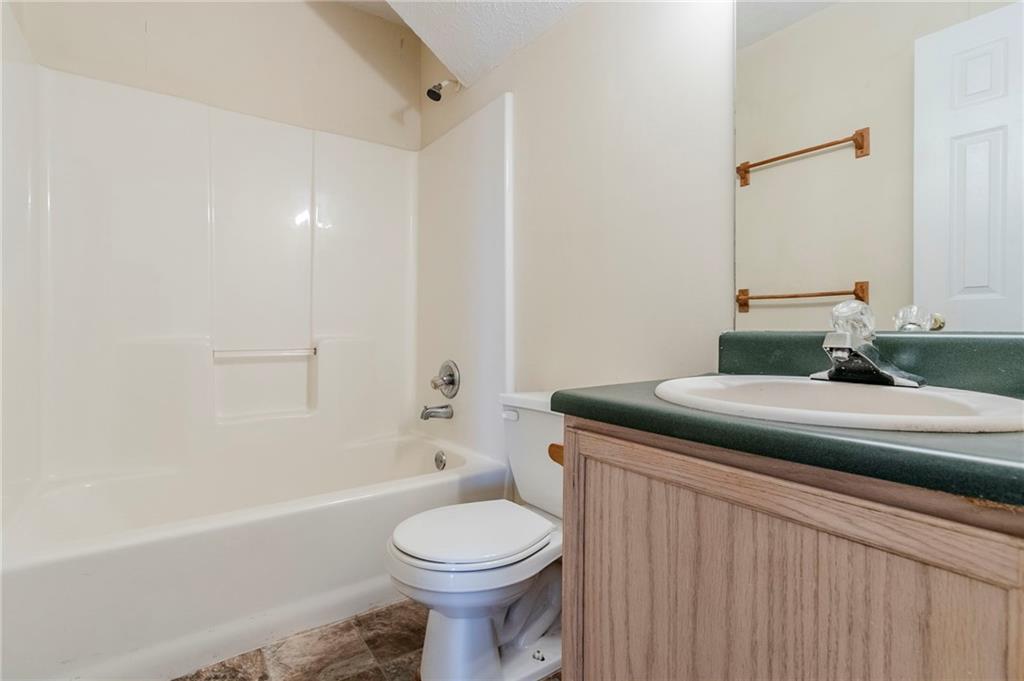 6138 Raleigh Oaks Court, Lithonia, Georgia image 34