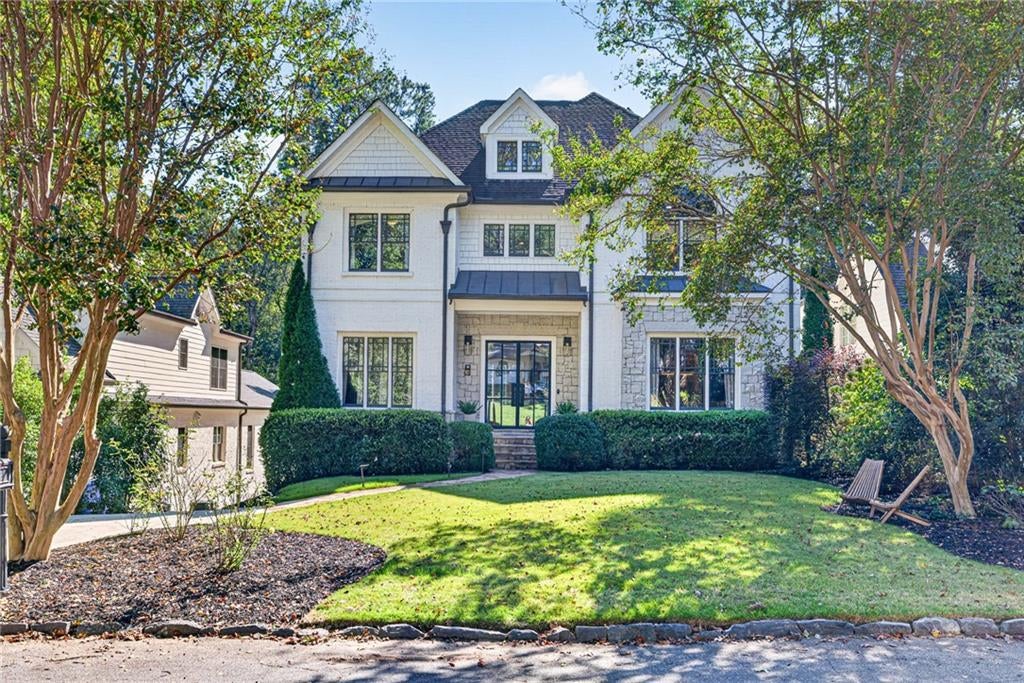 351 Valley Brook Drive NE