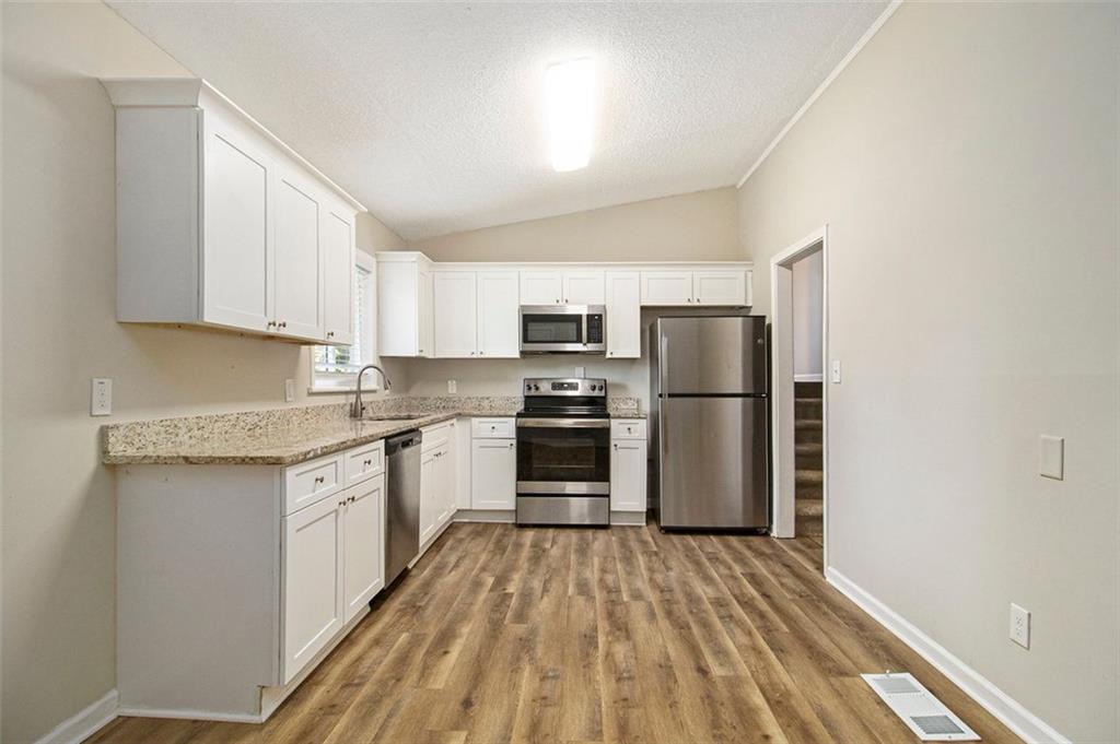2641 CLIFTON SPRINGS Road