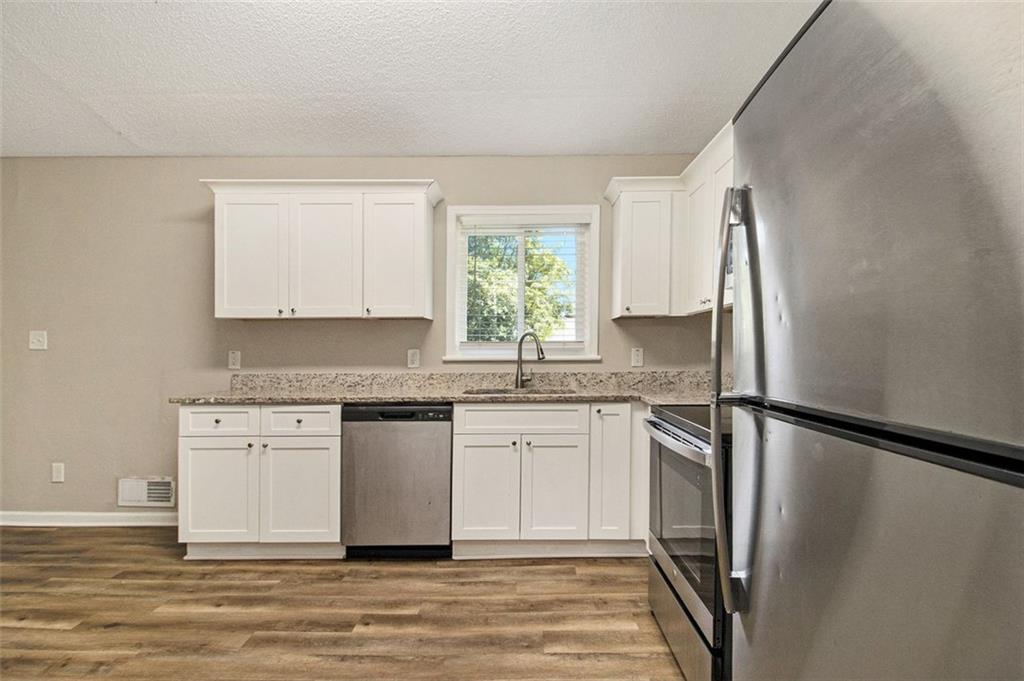 2641 CLIFTON SPRINGS Road