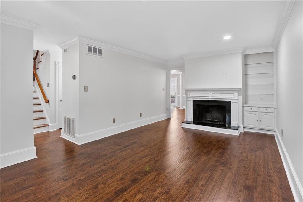 1666 Executive Park Lane NE