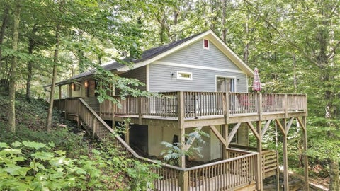 Homes For Sale - 126 Silver Fox Drive<br/> Dawson County, Dawsonville, GA 30534