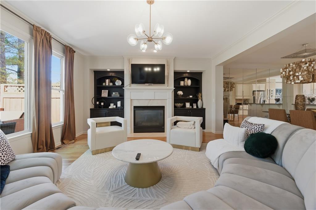 6187 Trumbul Oaks Court