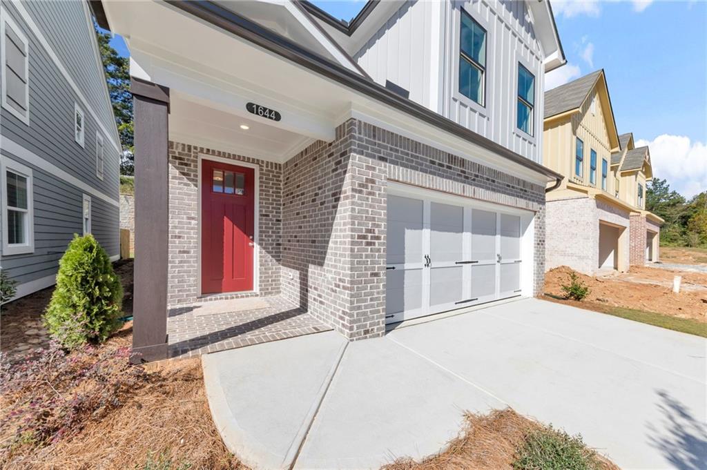 1644 Crestcreek Court