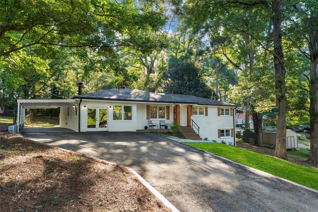 4995 Doby Lane