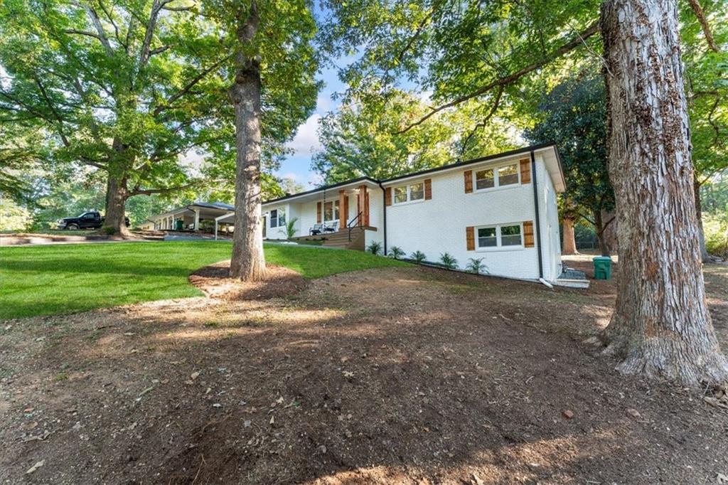 4995 Doby Lane