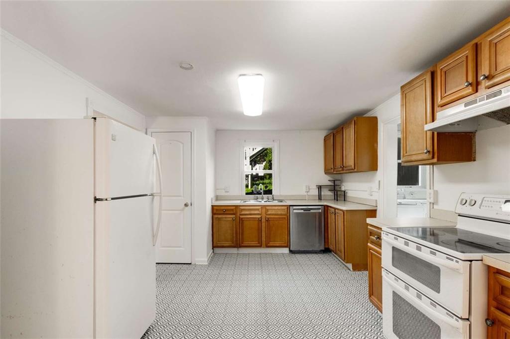 Meadowbrook - Residential