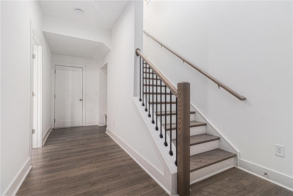 3425 Catalan Alley